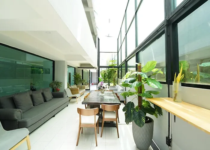 Roomquest Don Mueang Airport 3* Бангкок