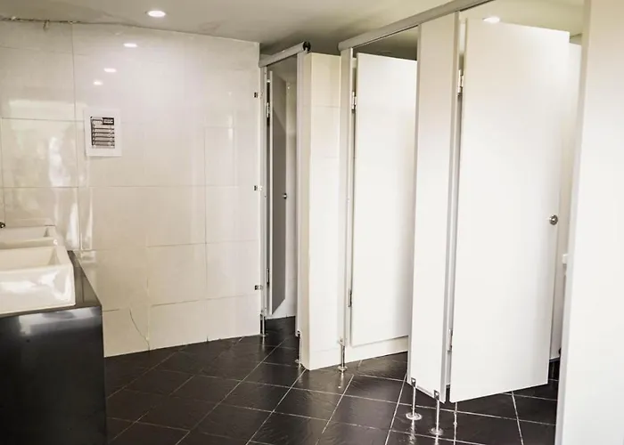 Отель Roomquest Don Mueang Airport