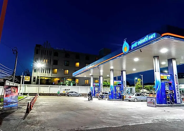 Отель Roomquest Don Mueang Airport Бангкок