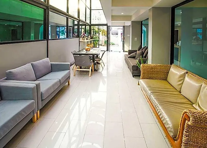 Roomquest Don Mueang Airport 3* Бангкок