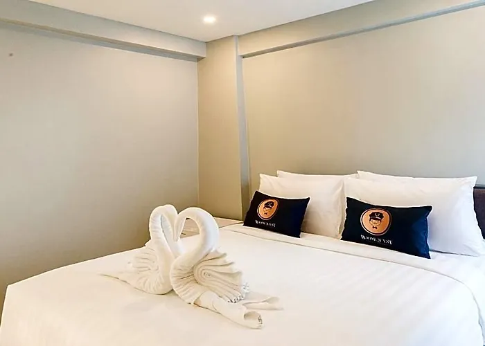 Roomquest Don Mueang Airport Hotel 3*