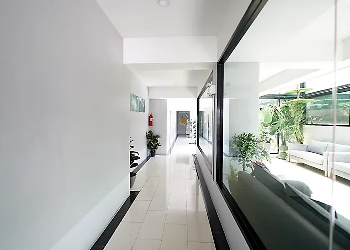 Отель Roomquest Don Mueang Airport 3*