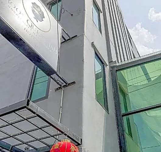 Roomquest Don Mueang Airport 3* Бангкок