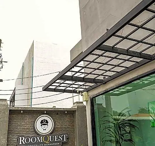 Roomquest Don Mueang Airport 3* Бангкок